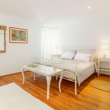 Felix Apartment Ровінь Екстер'єр фото